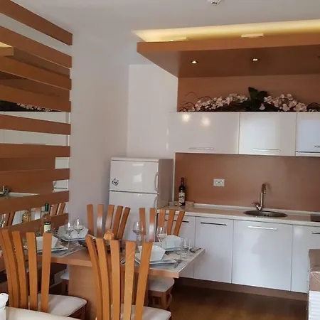 Apartment 1 Bedroom 